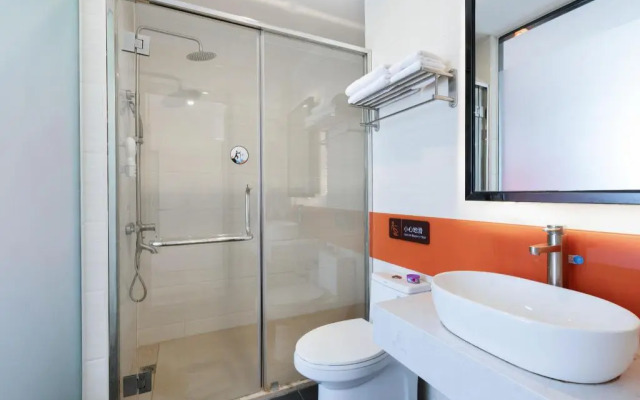 7 Days Premium Shenzhen Banan Airport T3 Terminal Branch