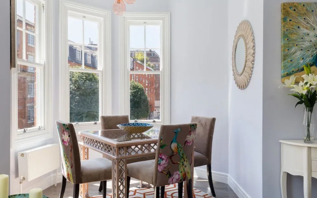 Molyneux Street Apartments
