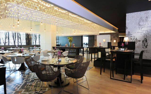 Mode Sathorn Hotel