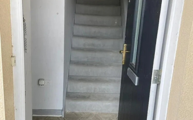 Stunning Apartment In Smethwick, West Midlands