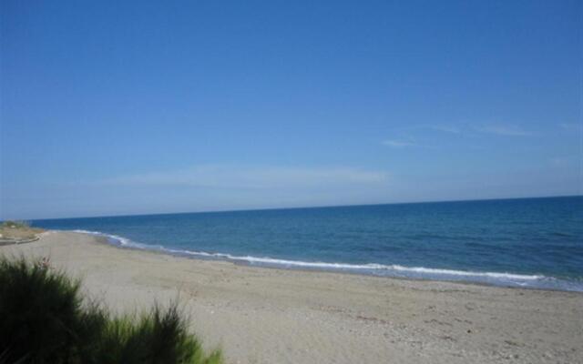Puerta Del Mar Beachfront And Pool