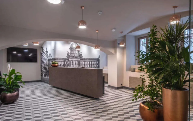 Aparthotel Rimska 14