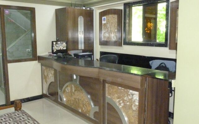 Hotel Midtown Andheri