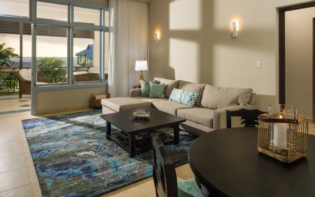 The Cliff Hotel