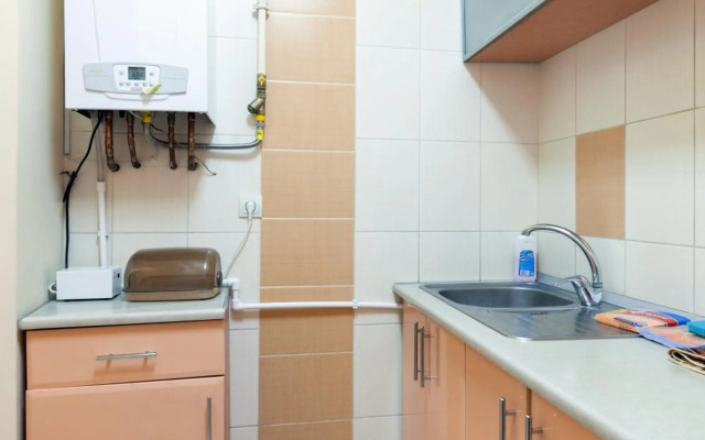 Апартаменты двухкомнатные для 6х около парка в центре