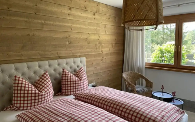 Holiday Apartment Alpengluhen