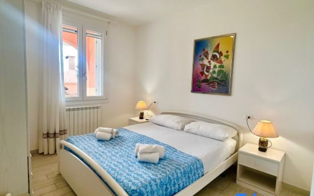 Garden Retreat by the sea on Albarella