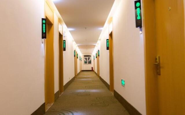 Dongfang Zhixing Hotel Xinji Branch