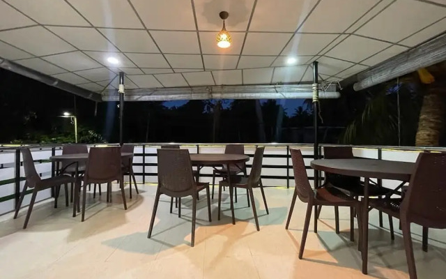 White Pearl Home Stay