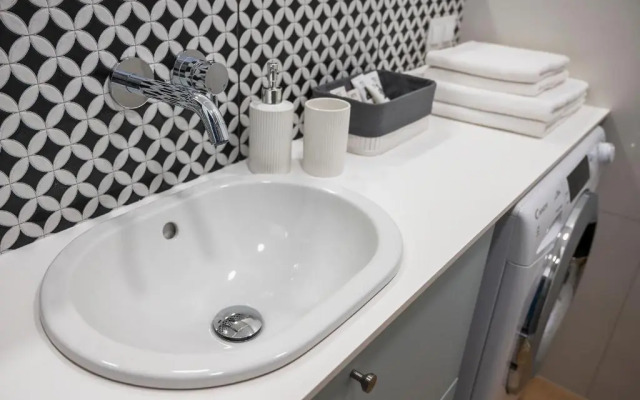 YourSecondFlat Grzybowska Metropoint