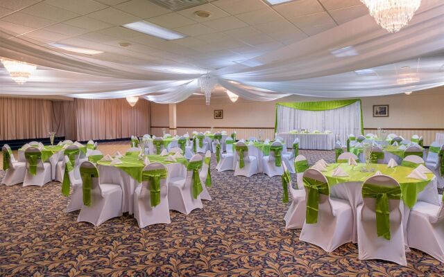 Days Inn by Wyndham Sudbury & Conference Centre