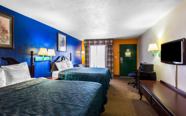 Rodeway Inn & Suites