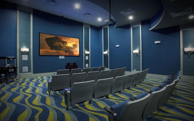 Opulent Retreat With Pool & Fast Wifi Near Disney