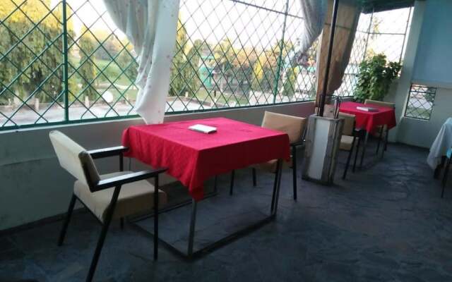 Cingaki Hotel