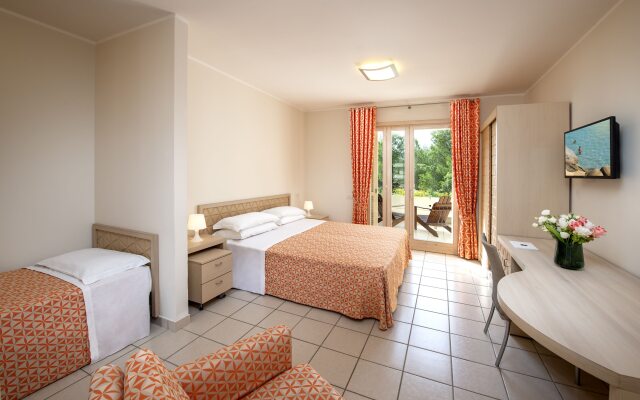 Ethra Reserve - Valentino 4*