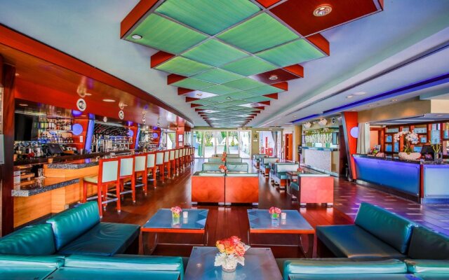 Shade Hotel