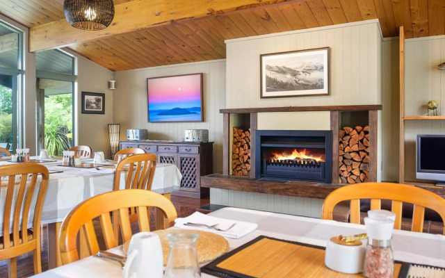 Koura Lodge