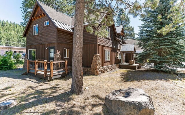 Heart of Truckee by Tahoe Mountain Properties