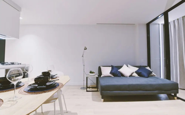 HFN Skyline Luxury Apartment