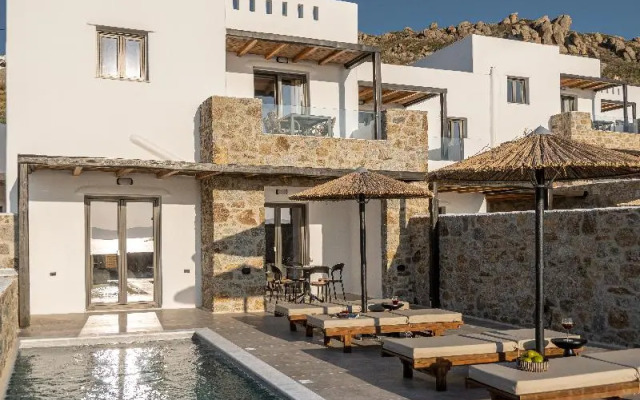 Lithia Exclusive Villas