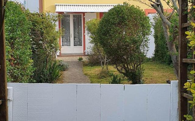 Appartement Le Palais, 2 pièces, 3 personnes - FR-1-418-171