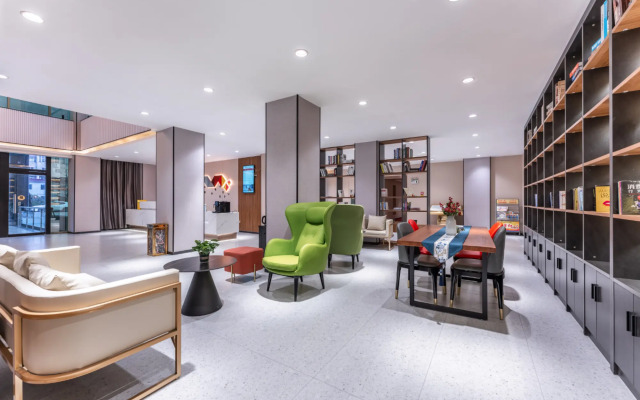 Borrman Hotel (Zibo Zichuan District Government Pu Songling Former Residence)