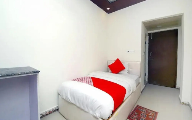 Hotel brijwasi palace