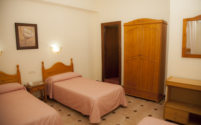 Hostal París