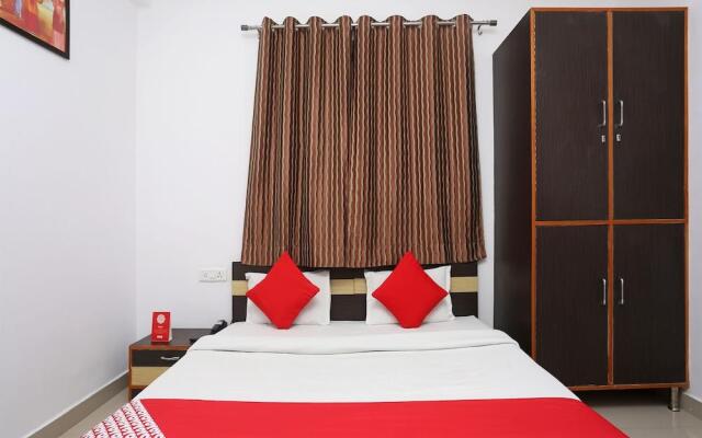 OYO 19535 Hotel Taj Niwas