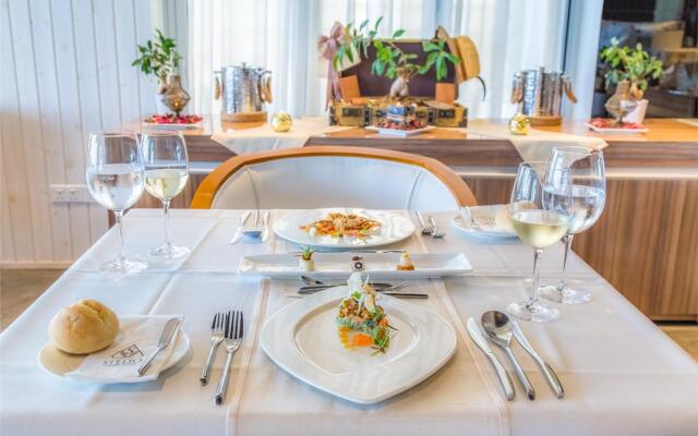 The Ciao Stelio Deluxe Hotel - Adults Only