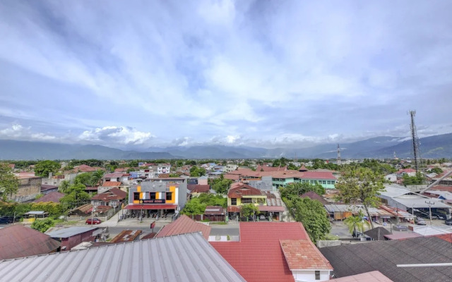 Zaara Guest House Syariah by OYO Rooms