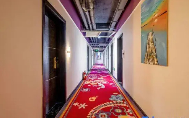 Magpie Hotel (Gushi Xiushui Park)