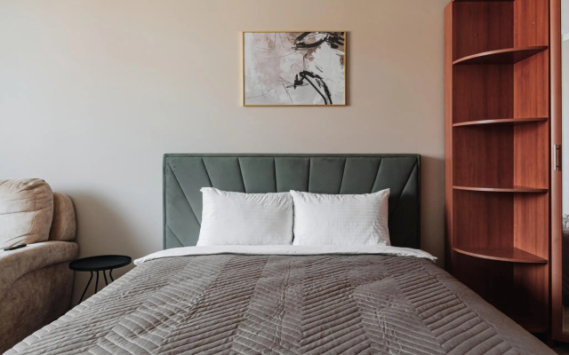 Апартаменты на улице Авиаторов 44