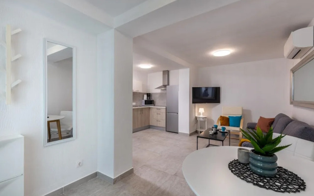 Apartment in Croatia Near Stunning Coastline