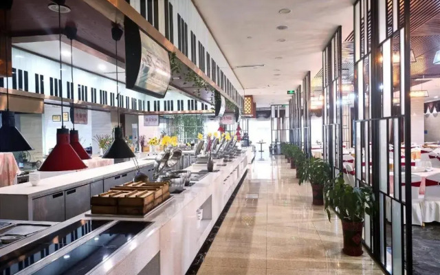 【locals】Taian Taishan District Baolongcity Square