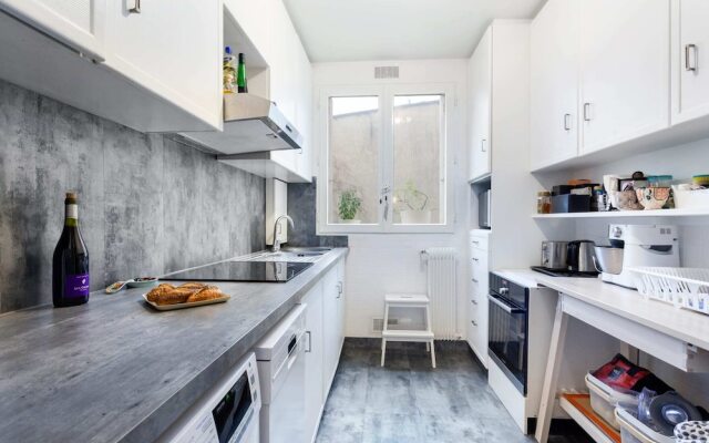 Spacious Apartment in Quartier Latin