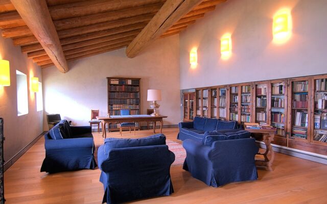 Palazzo Juvalta Resort