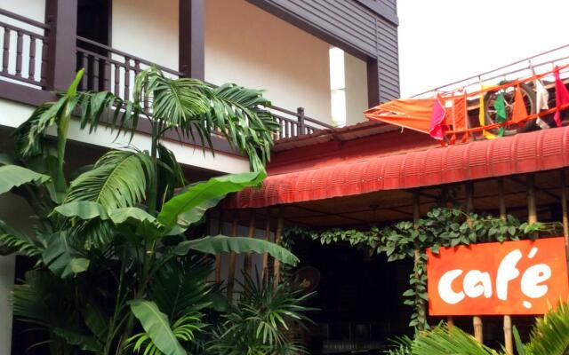 Uncle Sam Villa