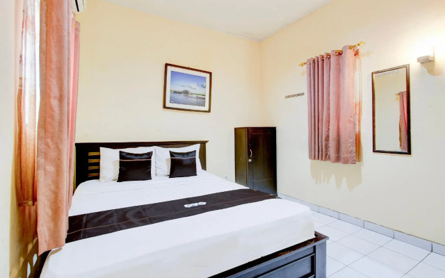 Collection O Stasiun Pekalongan Near Stasiun Kereta Api Formerly Hotel Indah