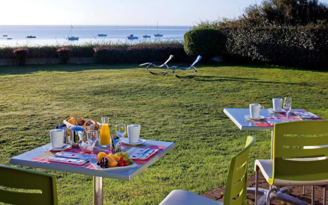 Hôtel Le Mur du Roy