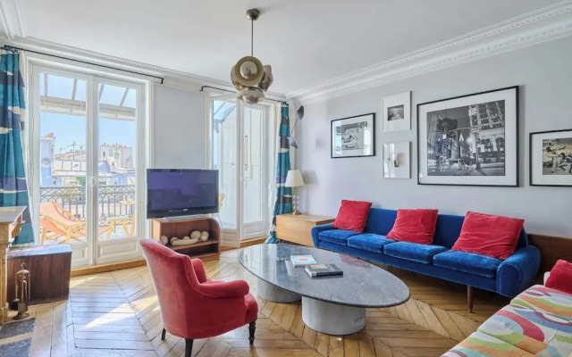 Wonderful Apartment Terrace Center of Paris