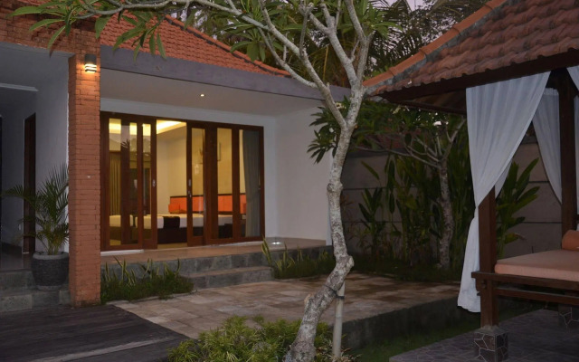 The Cory Villa