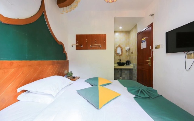 Edinburgh Hostel – Guest Rooms – Zhangjiajie