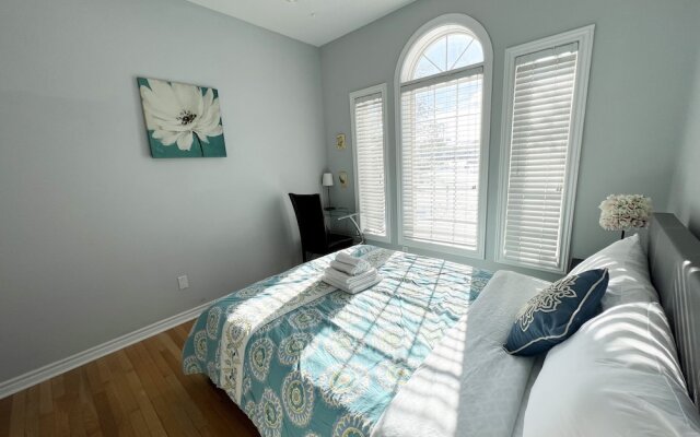 Vacation home beside the trails and Park