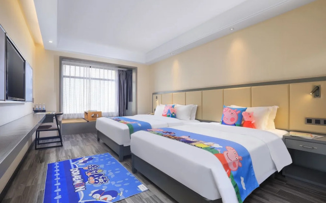 Wing Hotel Guilin - Central Square