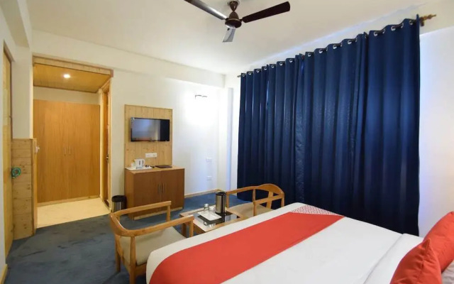 The Woodbine by OYO Rooms