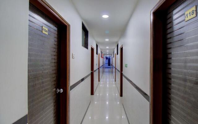 OYO 71172 Hotel Sion Residency