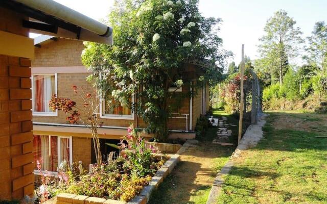 De Rock Jungle Living Resort