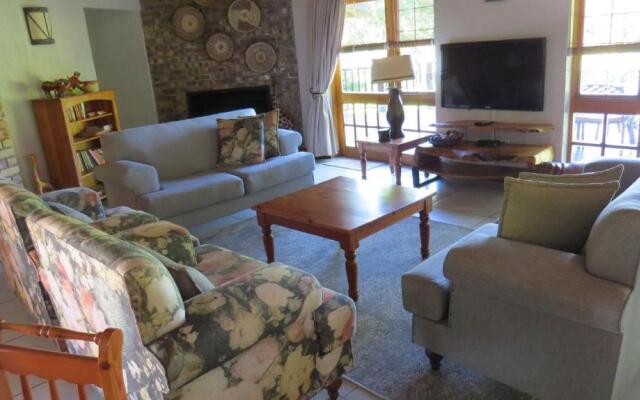 Kruger Park Lodge - AM8 - 3 Bedroom Chalet