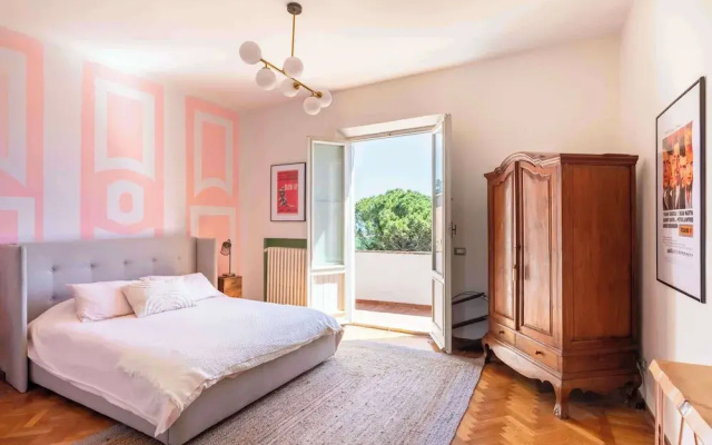 Tuscany - Townhouse - Sleeps 18 - Garden Near Lake